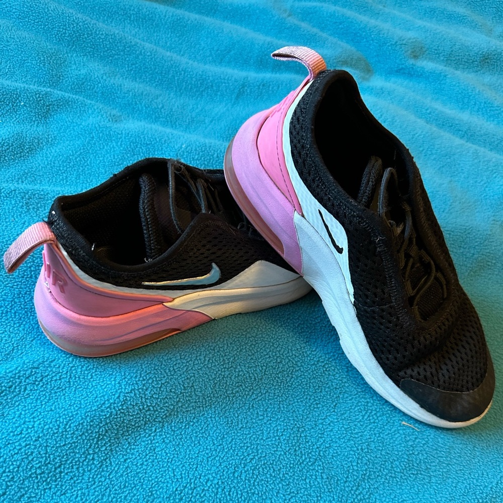 Cute Nike shoes